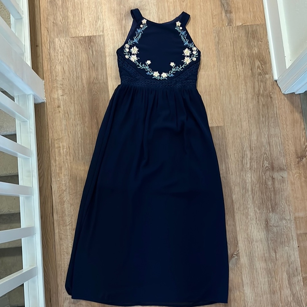 Girls embroidered maxi